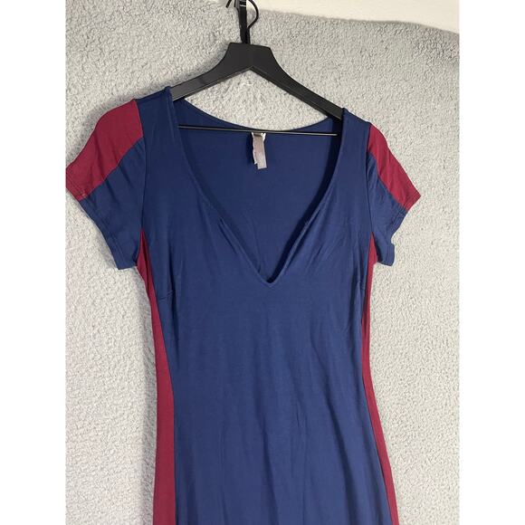 W.SHE Navy Bodycon Dress Large Cutout Back Colorblock V Neck Sexy Stretch Club - Picture 3 of 9
